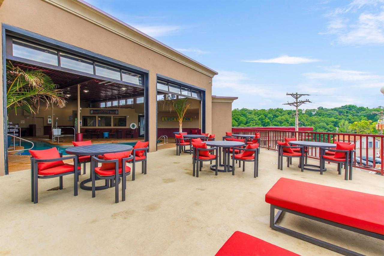 The Resort At Lake Of The Ozarks Exterior photo