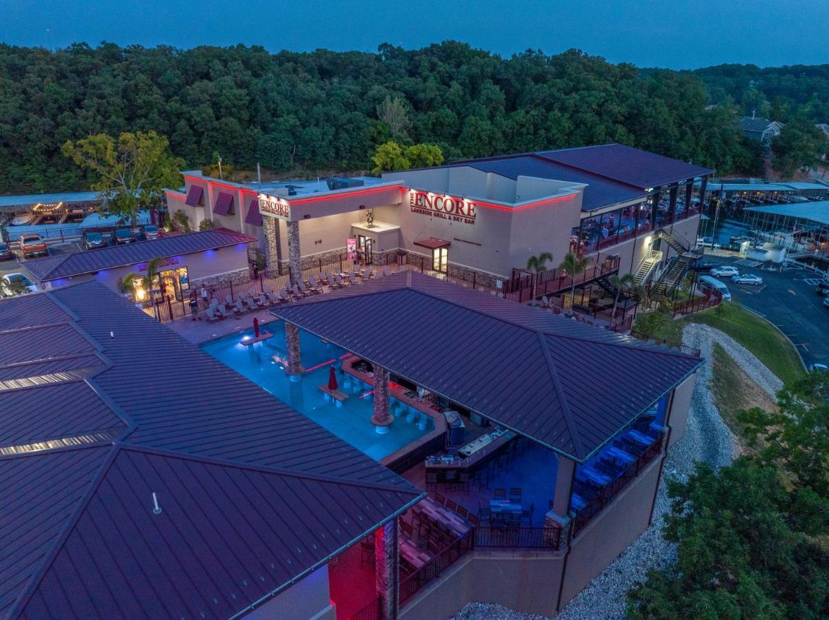 The Resort At Lake Of The Ozarks Exterior photo