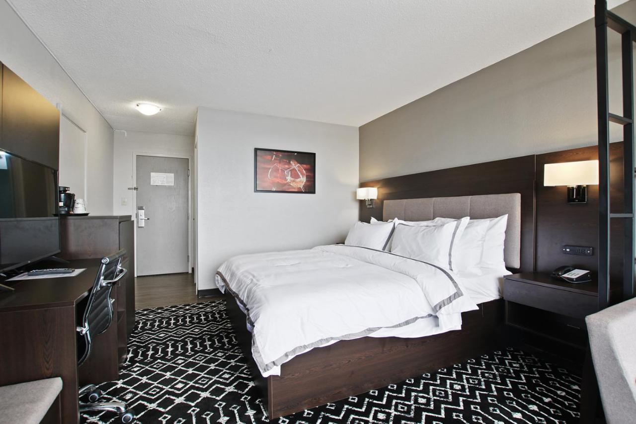 The Resort At Lake Of The Ozarks Exterior photo
