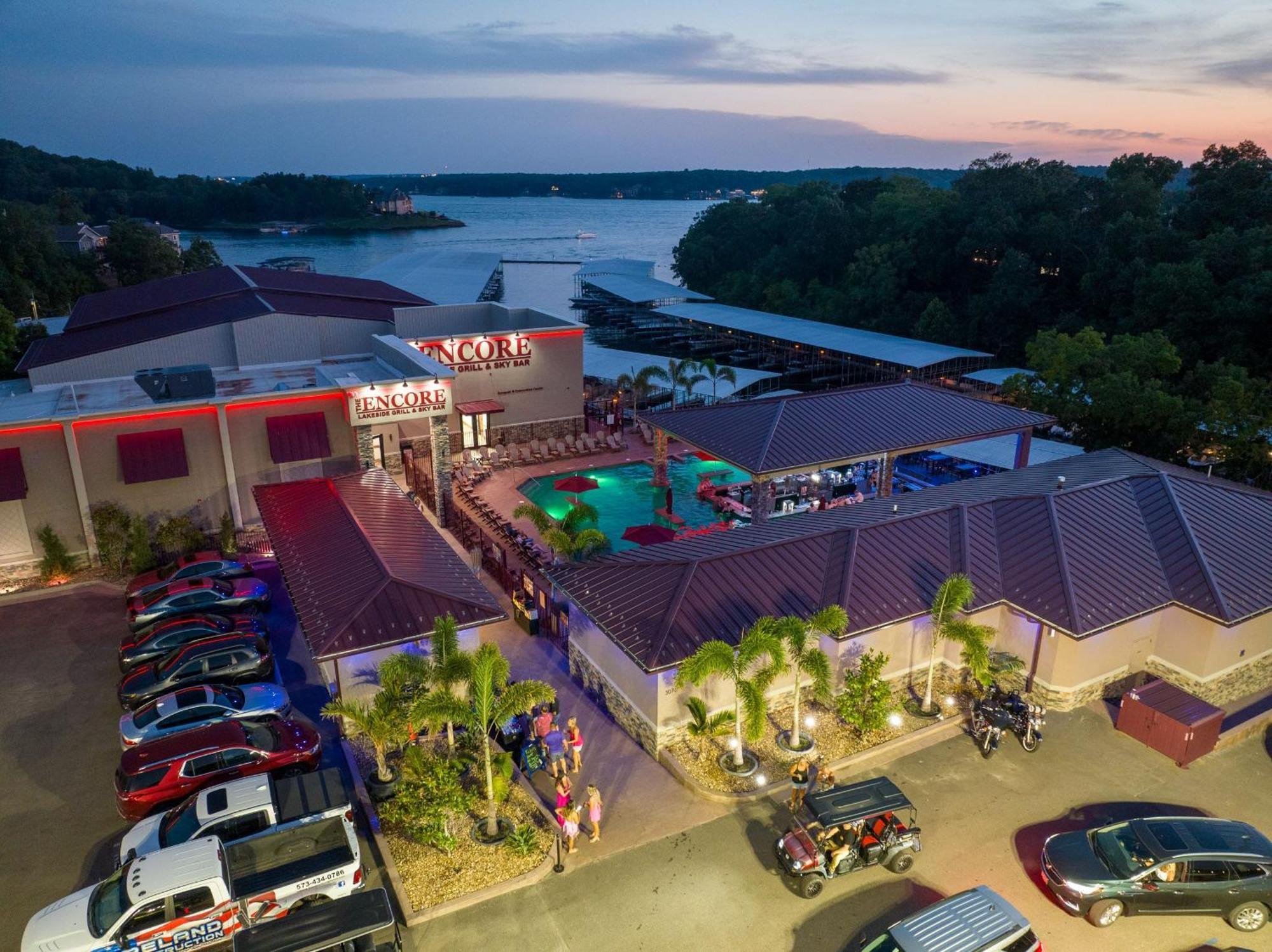 The Resort At Lake Of The Ozarks Exterior photo
