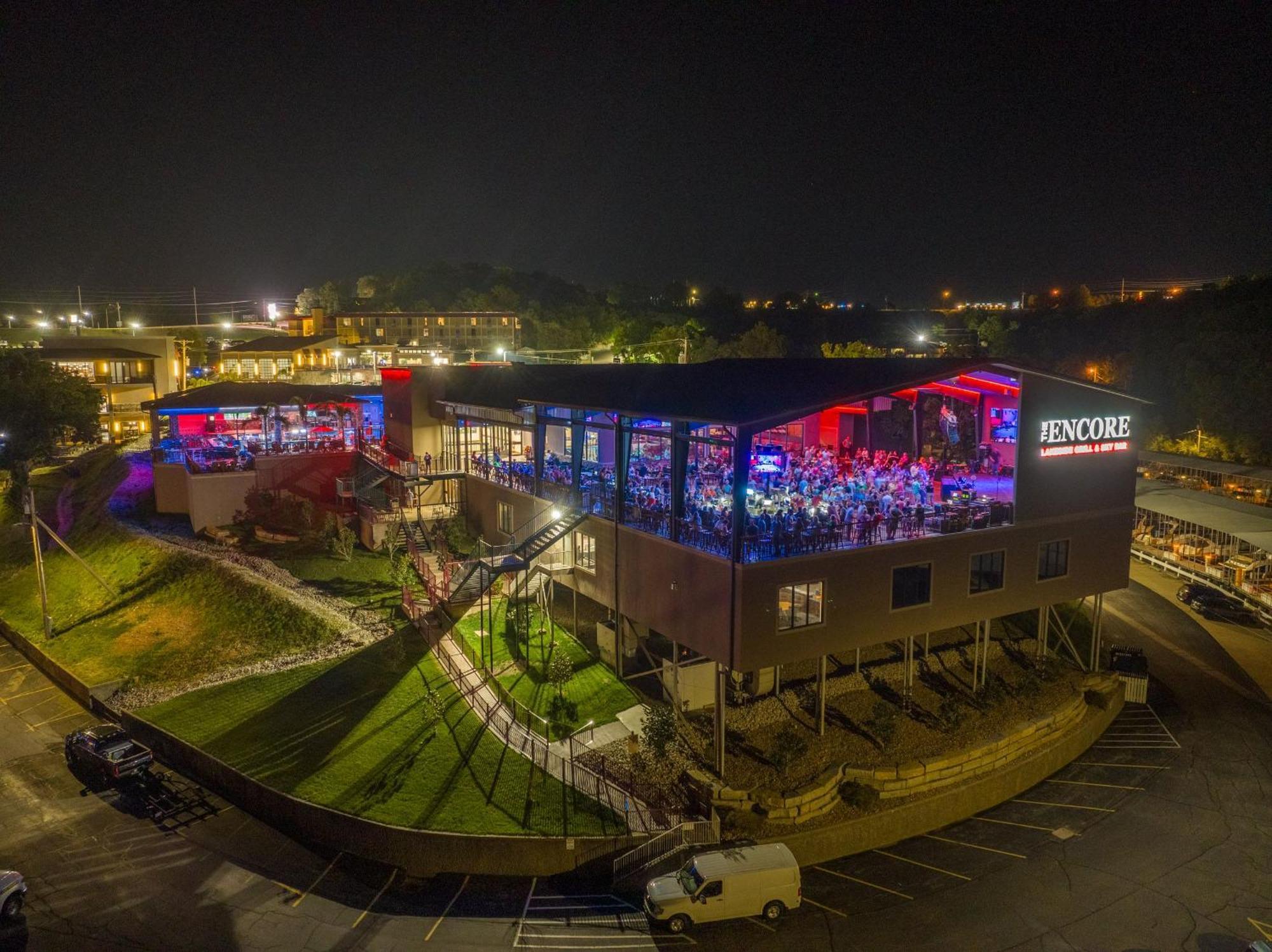 The Resort At Lake Of The Ozarks Exterior photo